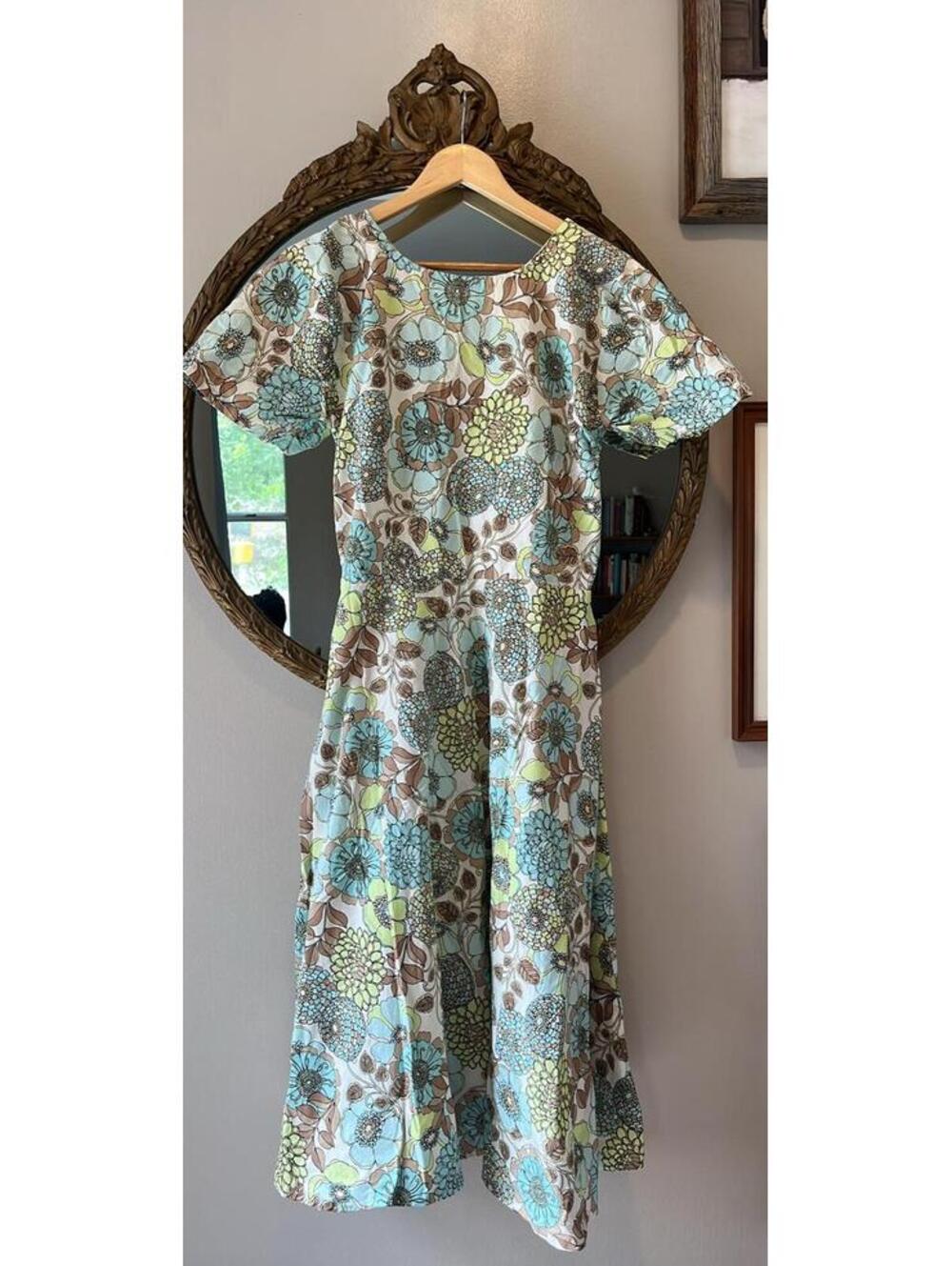 1970s Floral Dress Handmade Size S-M See Measurements